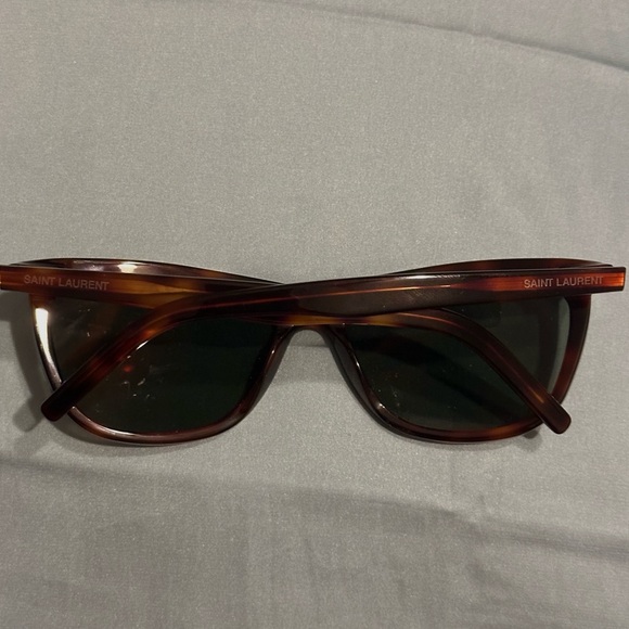 Saint Laurent Tortoise Shell UVA Sunglasses - Picture 4 of 10